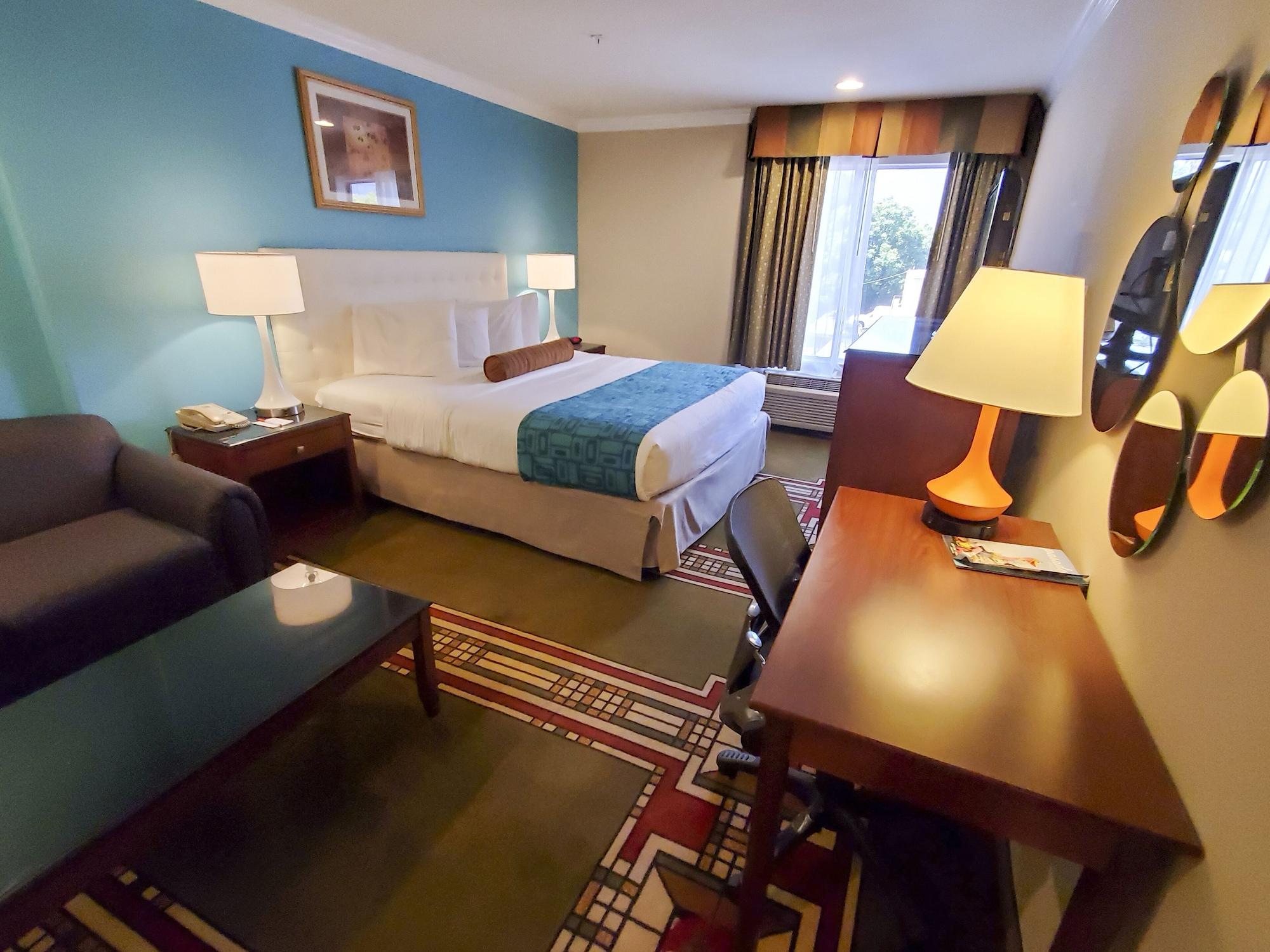 Howard Johnson By Wyndham Pasadena Kültér fotó